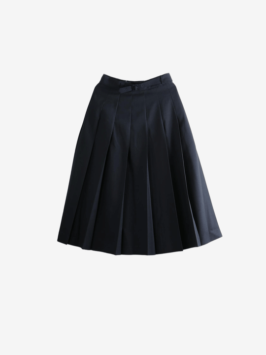 Navy skirt, front view