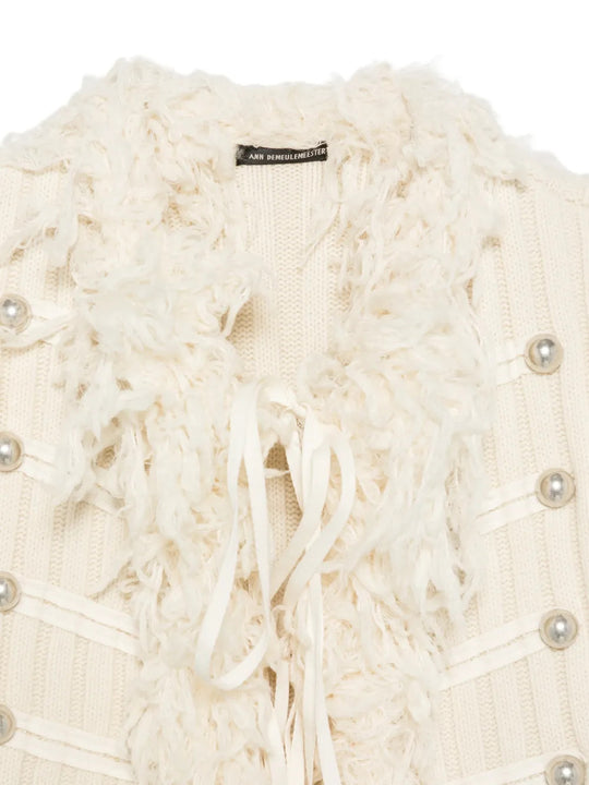 Close up of White top, showing texture of the 90% wool/ 10% polyamide fabric
