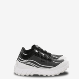 Black shoes, front view