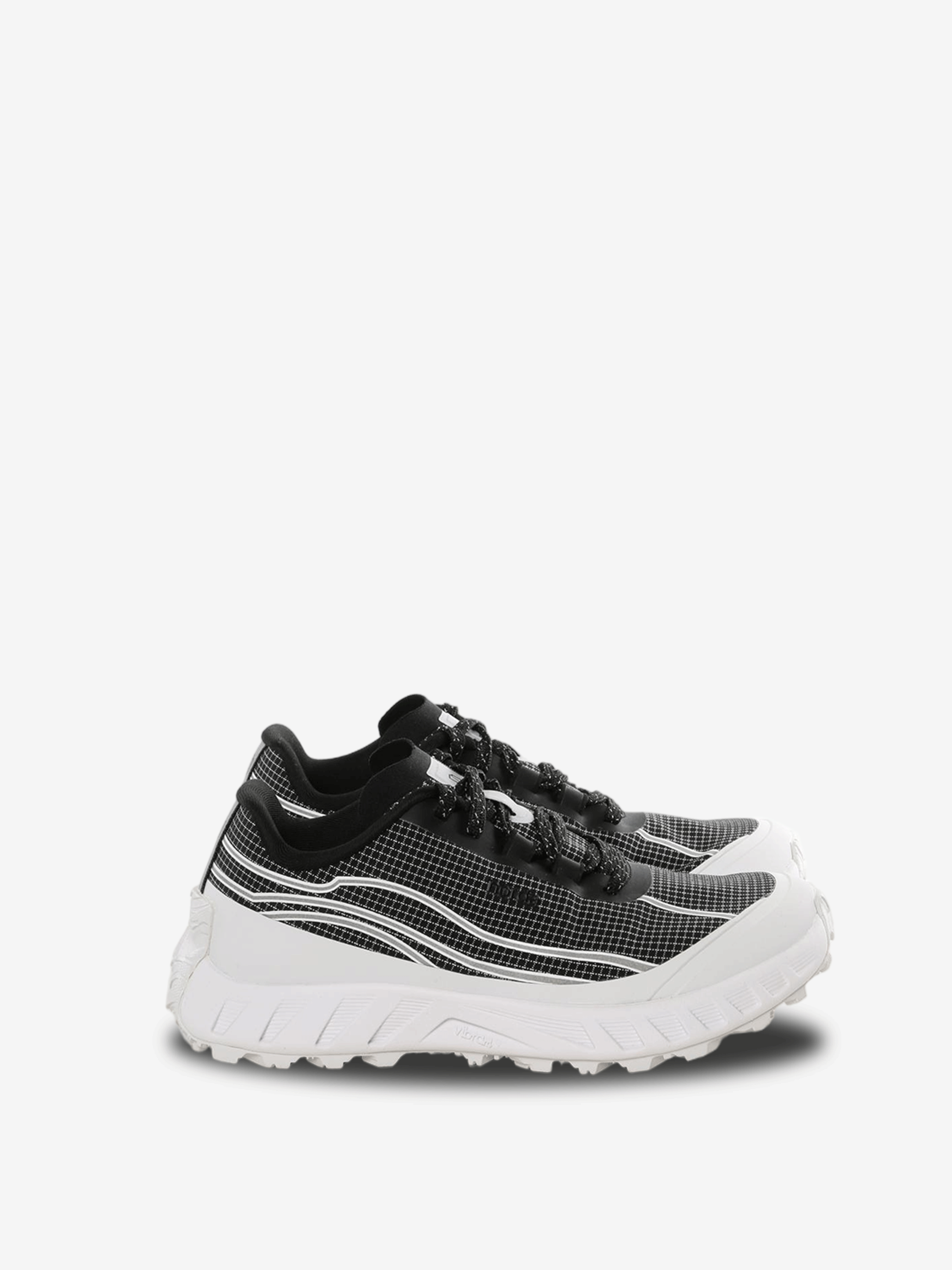 Black shoes, front view