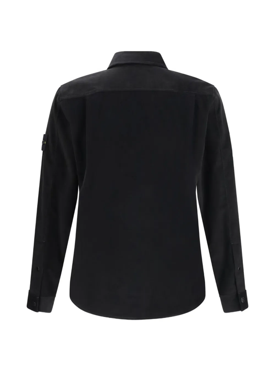 Black shirt, back view