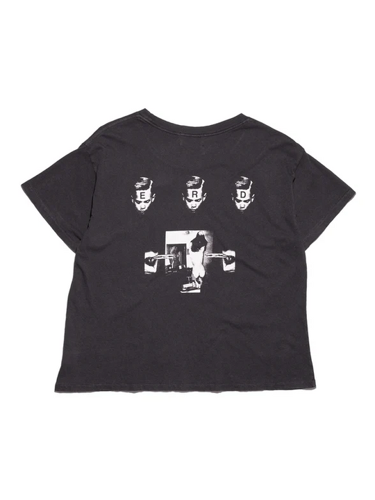 Black t-shirt, back view