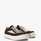 Brown shoes, front view