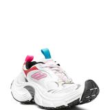 White sneaker,side view