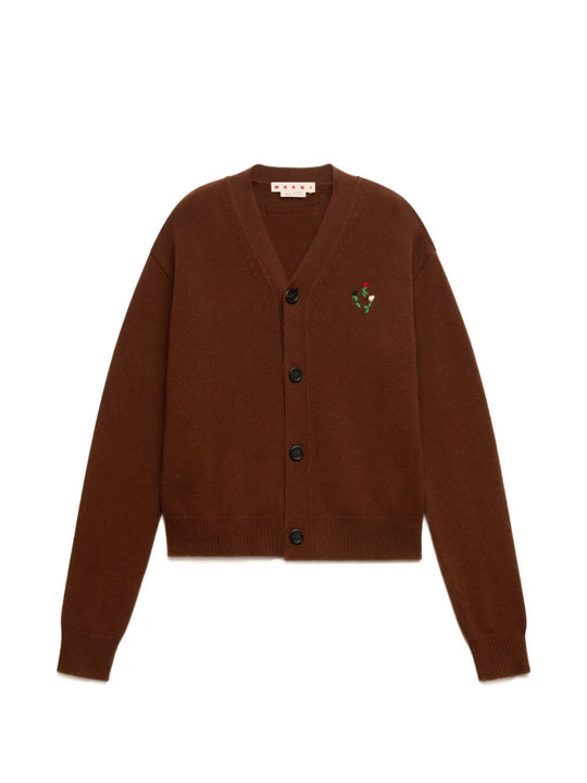 Brown knitwear, front view
