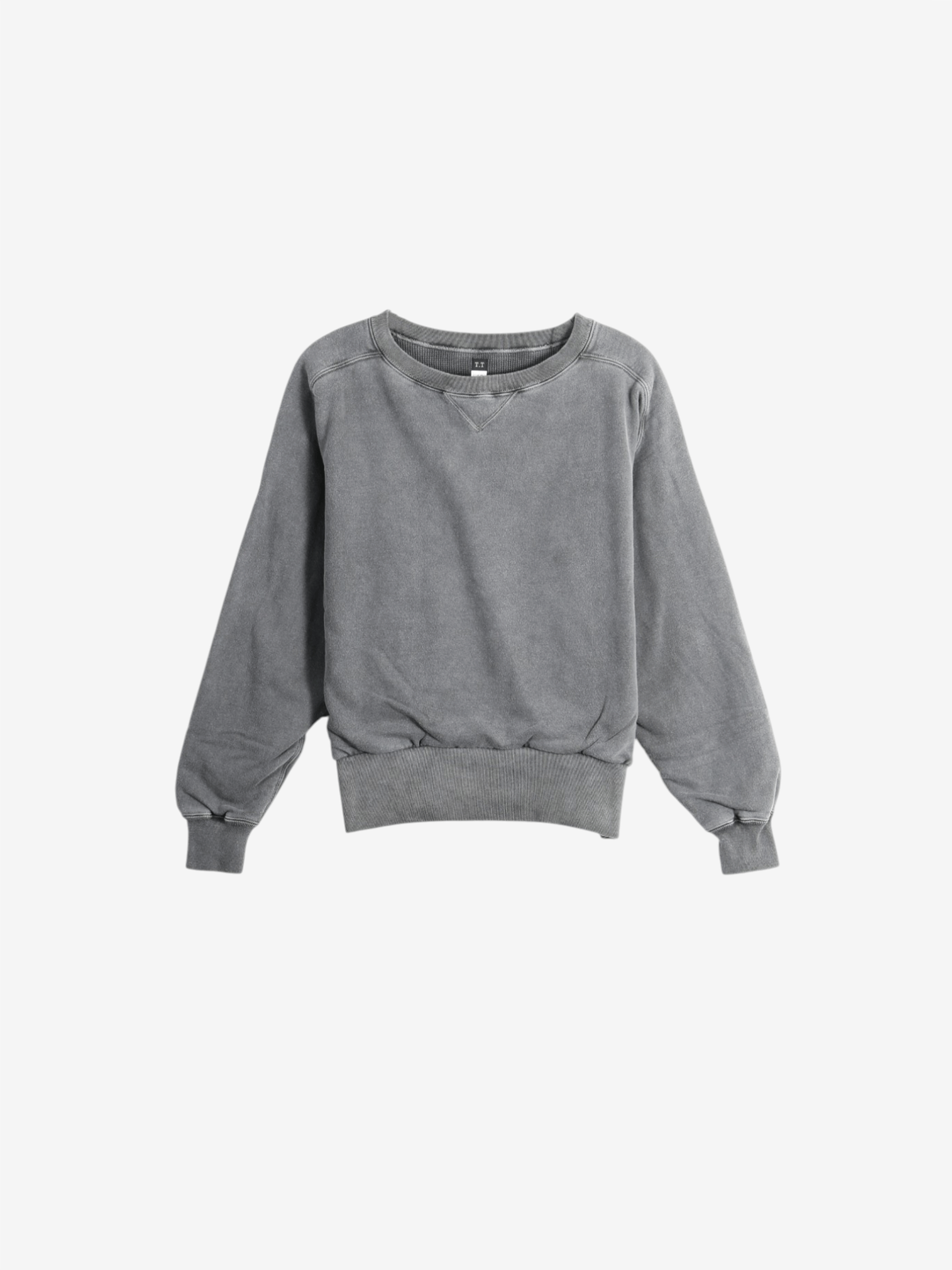 Grey top, front view