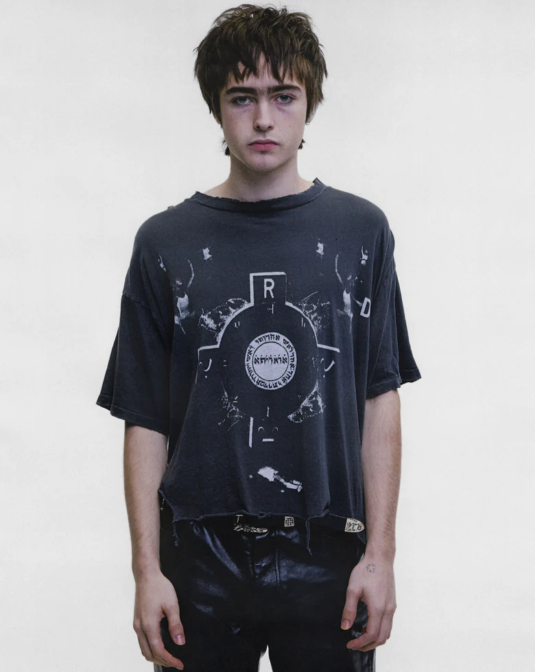 Black t-shirt, full body view