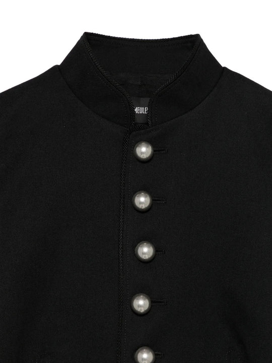Black jacket, front view