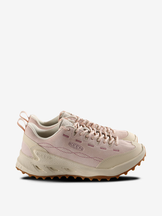 Pink sneaker,front view