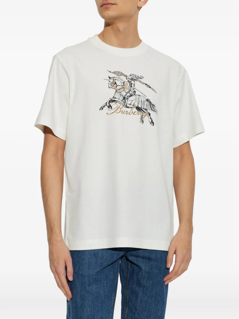 White t-shirt, front view