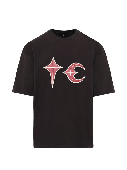 Black t-shirt, front view