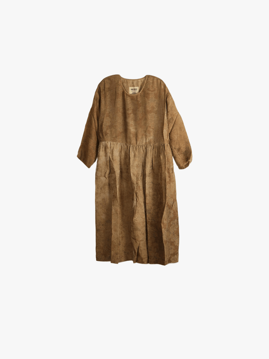 Brown dress, front view