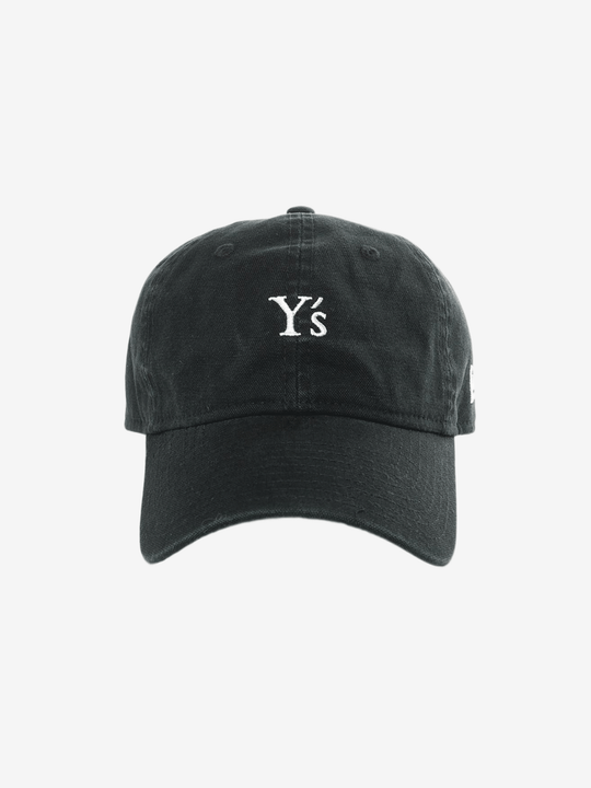 Black hats, front view