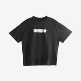 Black shirt,front view