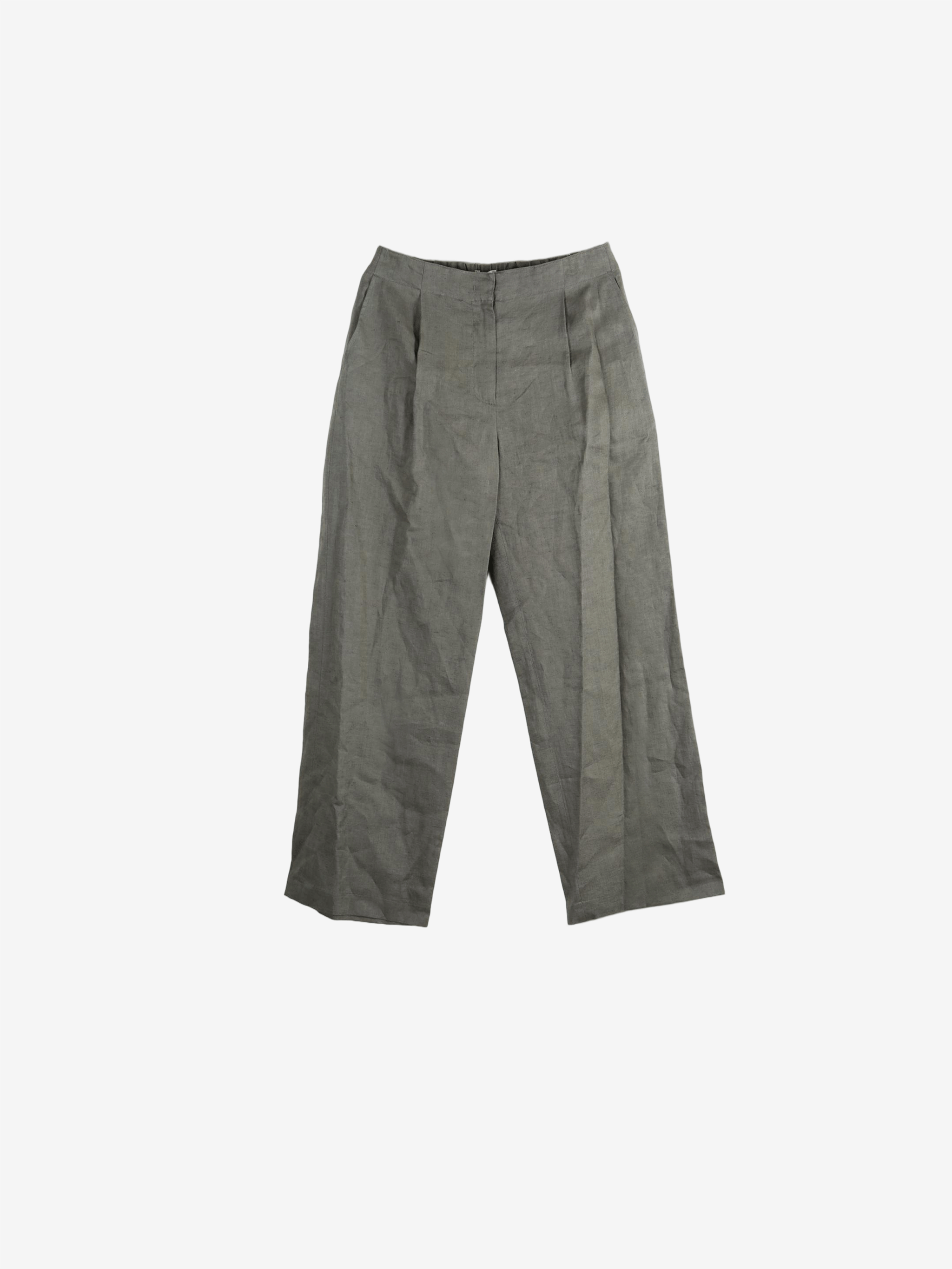 Grey pants, front view
