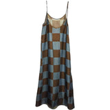 Brown dress, front view