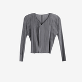 Grey knitwear, front view