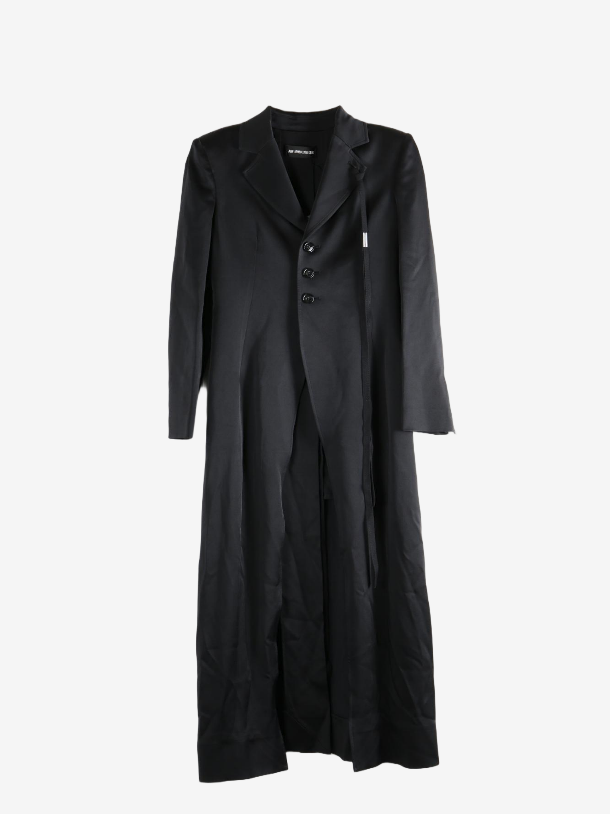 Black coat,front view