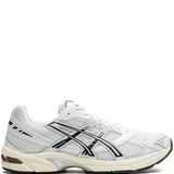 White sneaker,side view