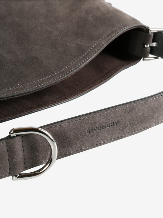 Close up of brown bag, showing texture of the cotton fabric