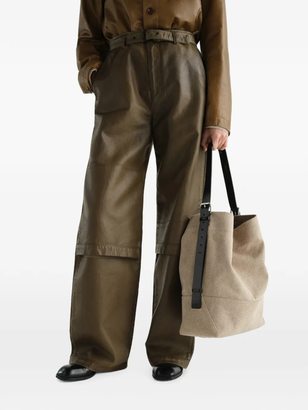 Tan bag, full body view