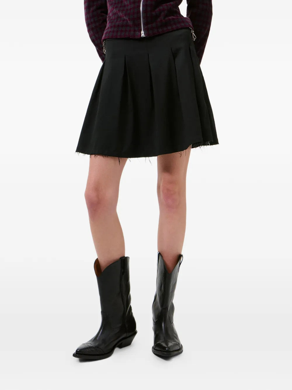 Black skirt, full body view
