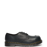 Black shoes, front view