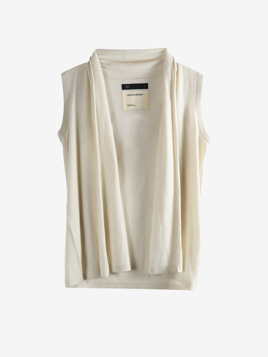 White top, front view