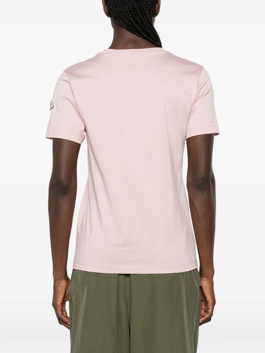 Pink t-shirt, full body view