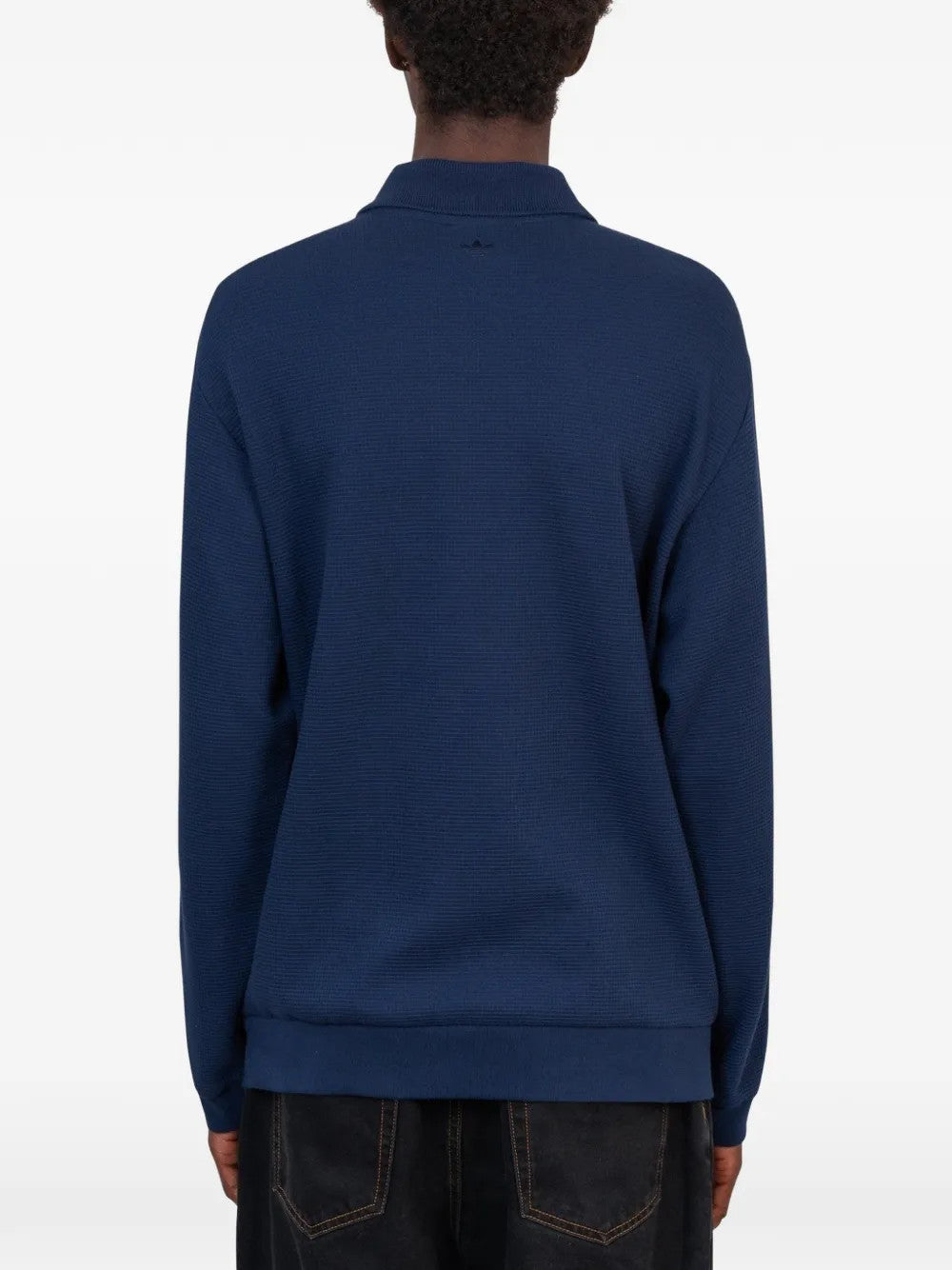 Navy shirt, full body view