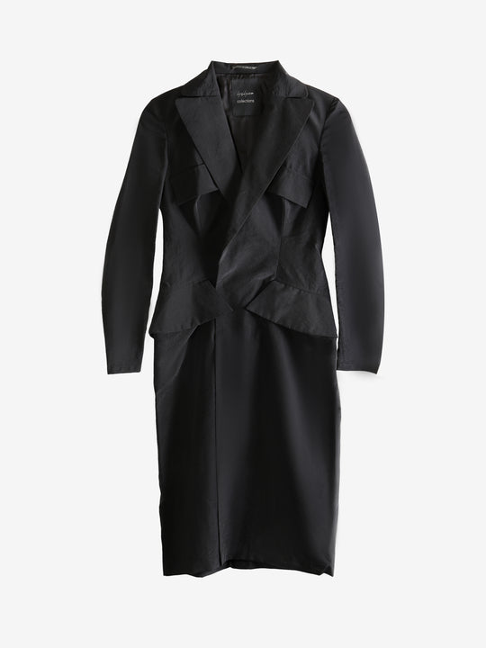 Black dress,front view