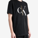 Black t-shirt, full body view