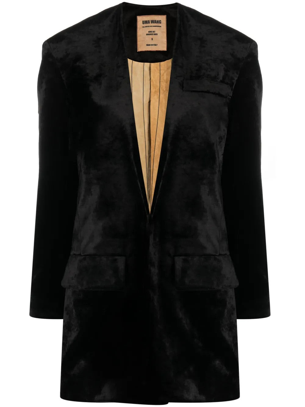 Black jacket, front view