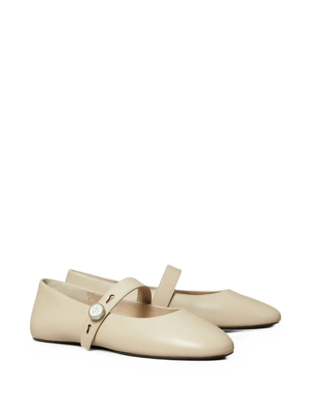 Tan shoes, front view