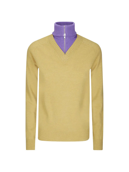 Yellow knitwear, front view