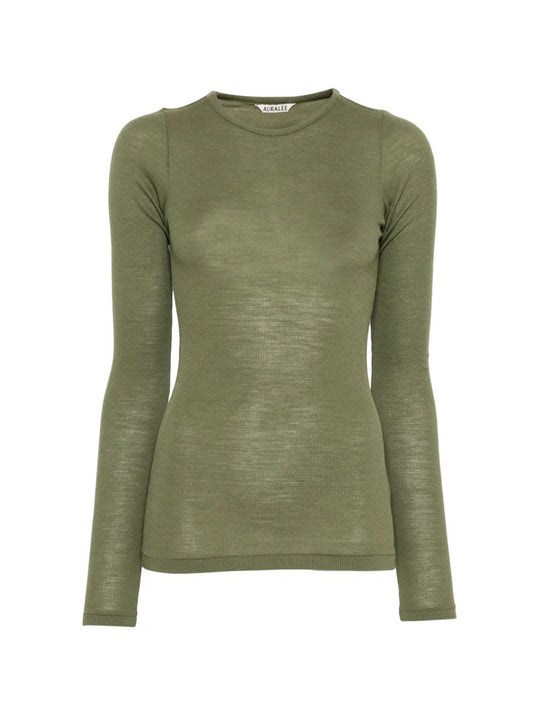 Green t-shirt, front view