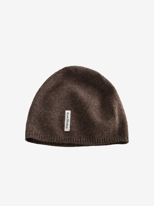 Brown hat, front view