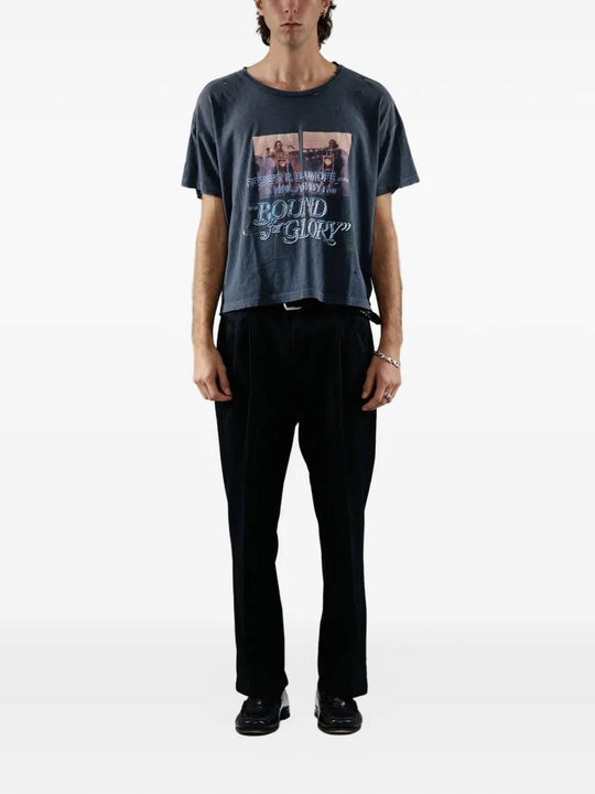 Black t-shirt, full body view