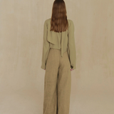 Green shirt, full body view