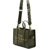 Green accessories, front view