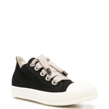 Black shoes, front view