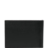 Black accessories, front view