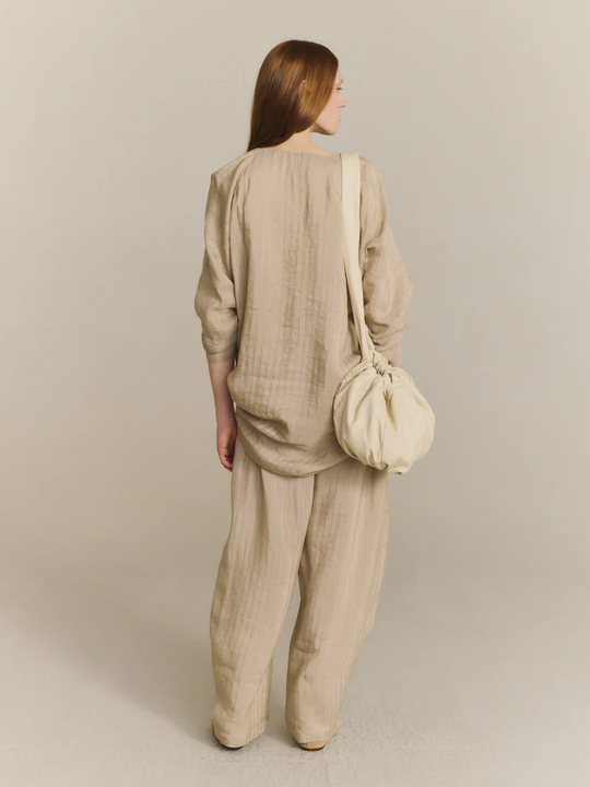 Tan pants,full body view