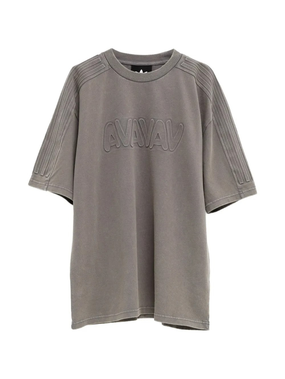 Grey t-shirt, front view