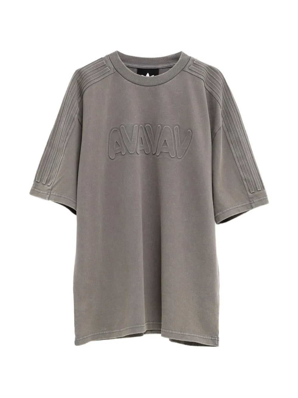 Grey t-shirt, front view