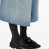 Black shoes, front view