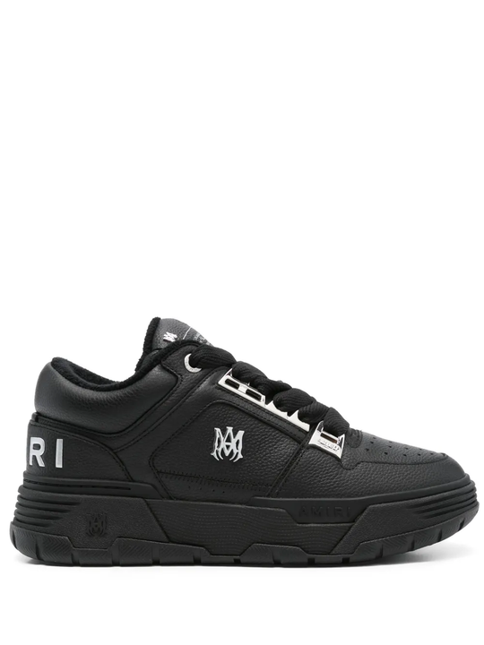 Black sneaker,front view