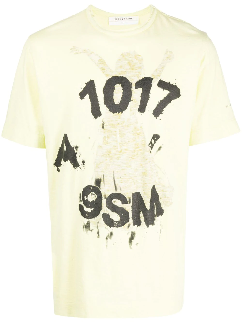 Yellow shirt, front view
