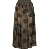 Grey skirt, front view