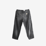 Black pants,back view